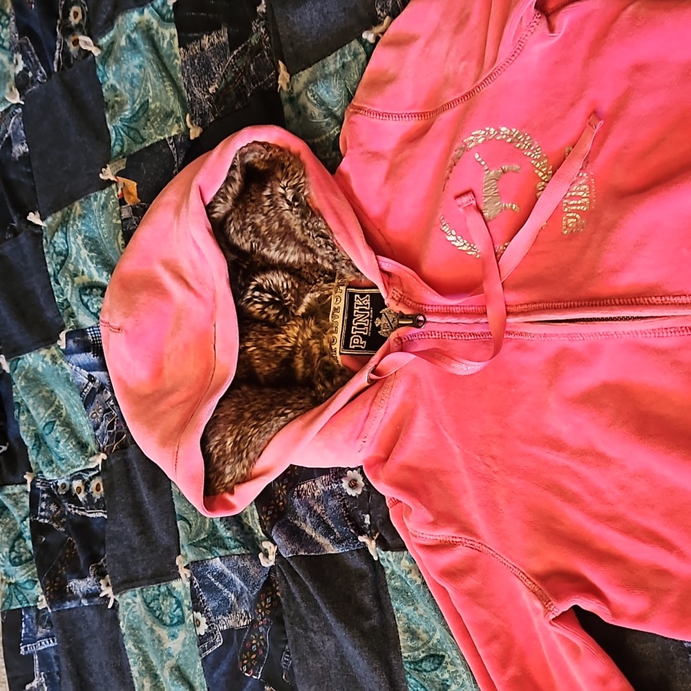 Zip up sweater